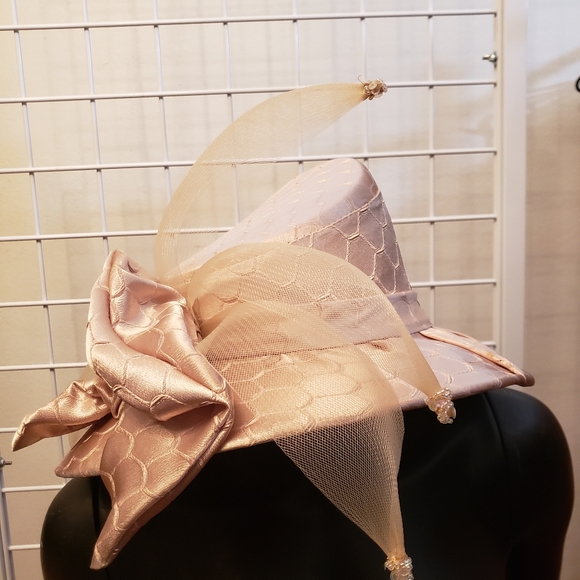 NWT Moshita Couture Gold Dressy Hat main image 8